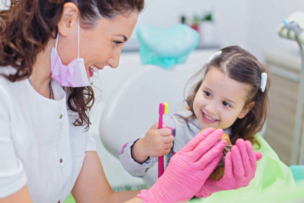 Best Root Canal Treatment  in Wahneta, FL